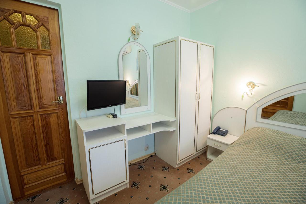 Mir Hotel Kyiv